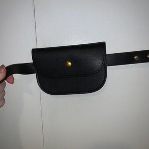 Black Fanny pack